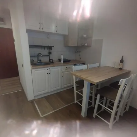 Bela Reka Gondola In & Out * Brzeće